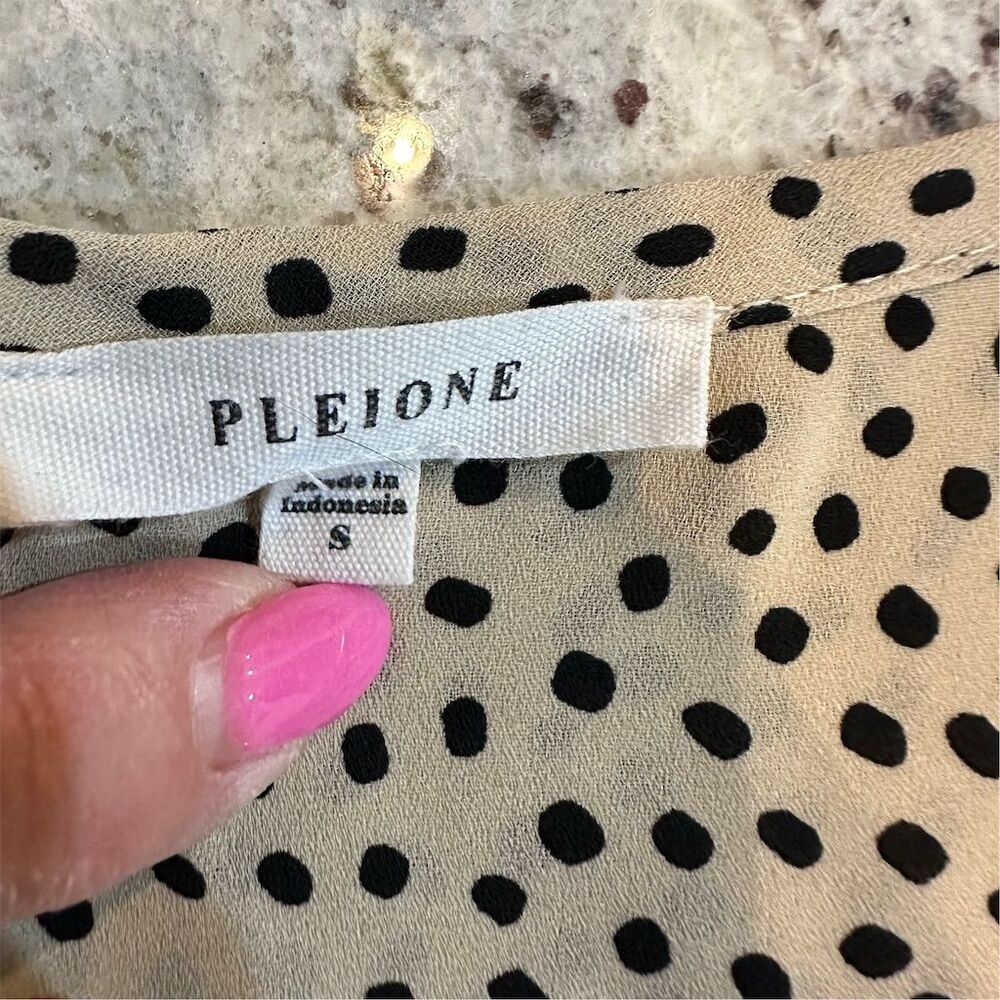 Pleione Women's V-Neck Long Sleeve Polka Dot Blouse Black‎ Size S - Picture 4 of 9